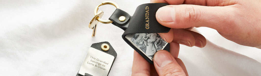 Leather 'Grandad' keyring with male hand model